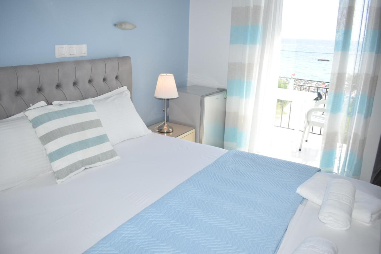 Mirto Beach Hotel & Restaurant Паралия-Враху Экстерьер фото
